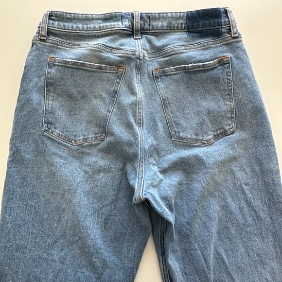 Abercrombie & Fitch Curve Love High Rise Mom Jean - Picture 6 of 7